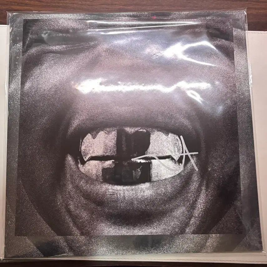[BUNJANG] Kanye West Bully LP / (사인반)칸예 Bully LP(택포 10.2)