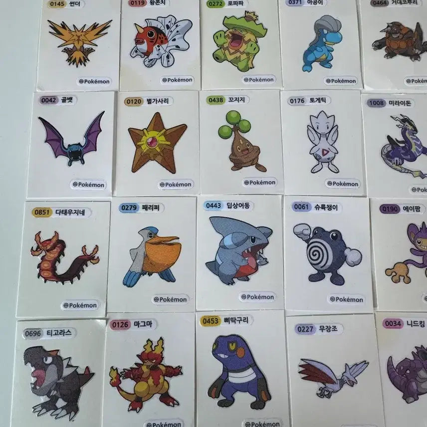 [BUNJANG] Pokemon Stickers 32 Types Bundle Set / 포켓몬 띠부씰 32종 일괄