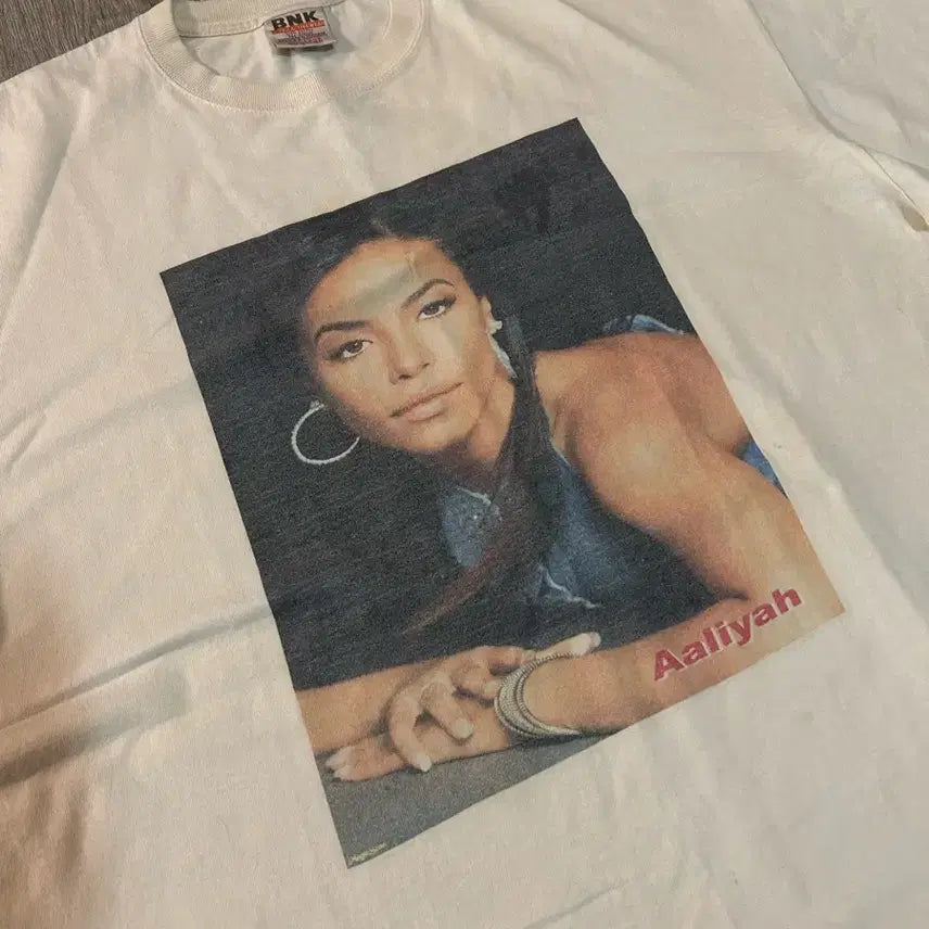 [BUNJANG] Aaliyah Vintage T-Shirt XXL / 빈티지 알리야 티셔츠 xxl Aaliyah