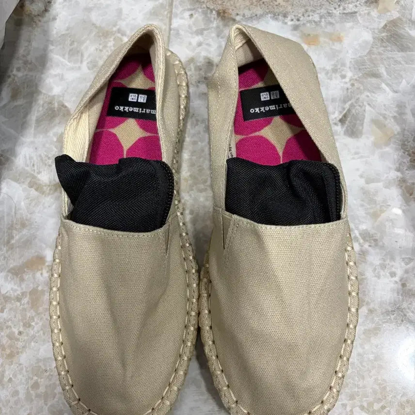 [SOLD OUT] 미착용 유니클로 마리메꼬 에스파듀 S사이즈