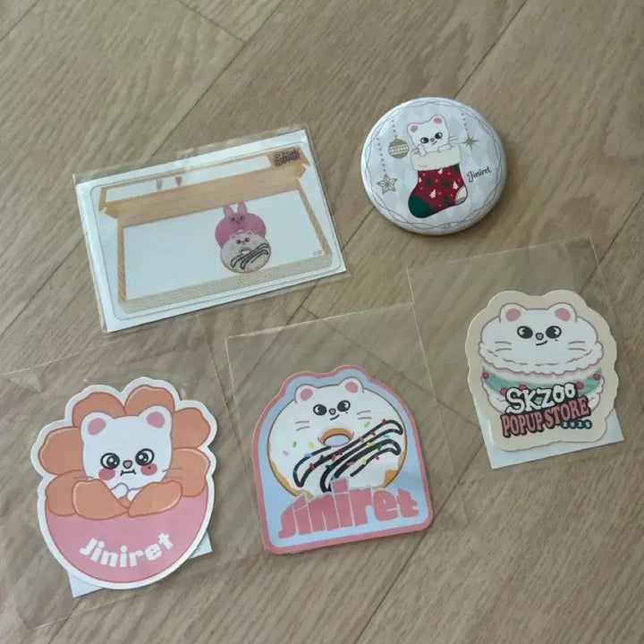 [BUNJANG] Stray Kids Hyunjin Jiniret Transparent Photocard Sticker Badge Bundle Set / 일본 지니렛 스트레이키즈 현진 투명포카 스티커 뱃지 일괄