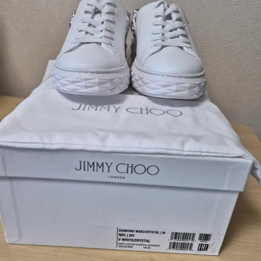 [BUNJANG] Jimmy Choo Diamond Sling Sneakers White Leather / 지미추 다이아몬드 슬링 스니커즈