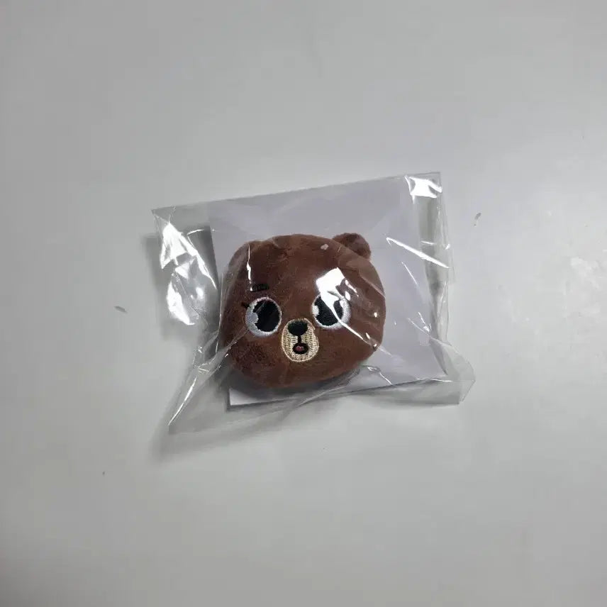 [BUNJANG] DAY6 Danimals Japan MD Soft Badge Young K / 데이식스 데니멀즈 일본MD 소프트뱃지 방
