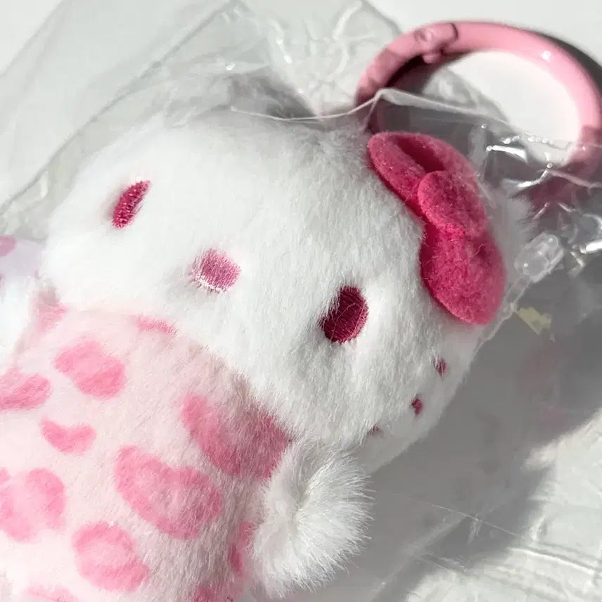 [BUNJANG] Hello Kitty Pink Leopard Mini Doll Keychain Rare Item / 헬로키티 무뉴 핑크호피 미니 인형 키링 희귀템