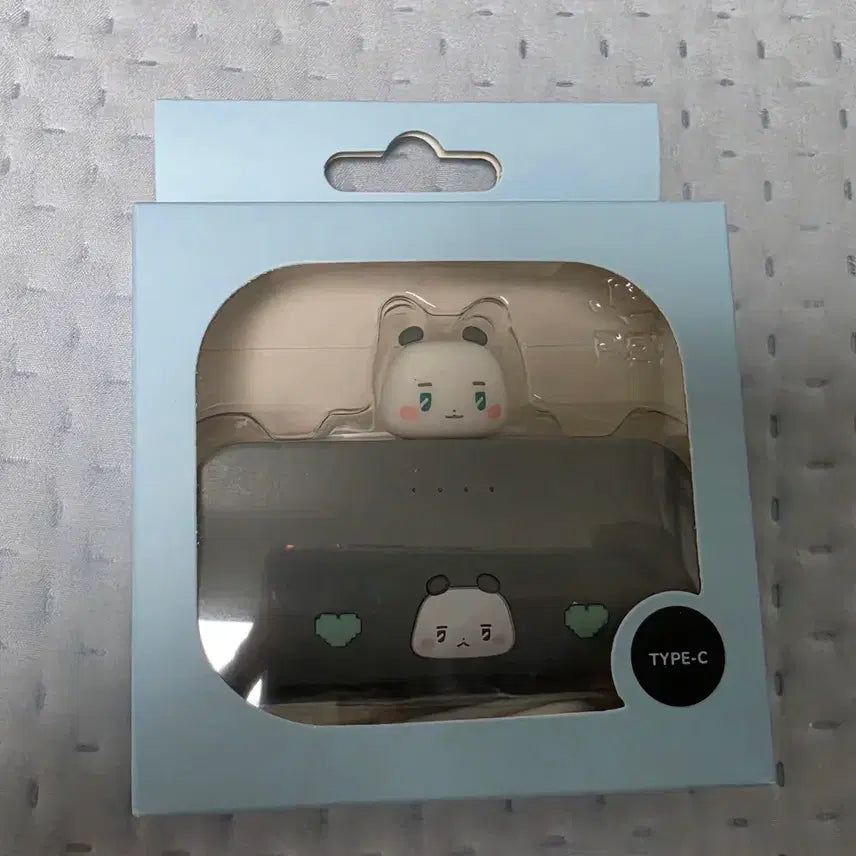 [BUNJANG] PLAVE mmmm Power Bank Myami (Sealed) / 플레이브 mmmm 보조배터리 먀미(미개봉)