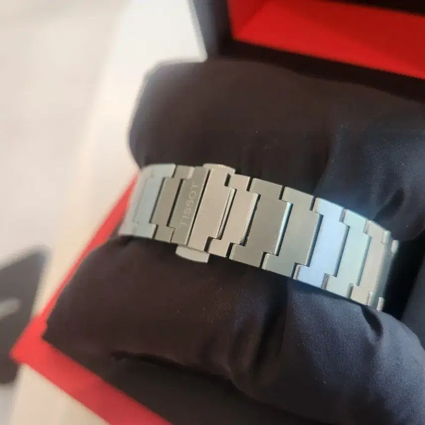[SOLD OUT] 티쏘 prx 40mm 쿼츠 실버판 로즈골드 인덱스 판매합니다