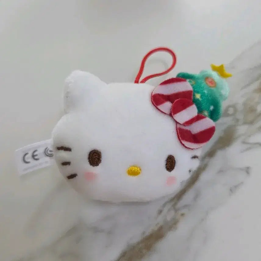 [BUNJANG] Sanrio Characters Christmas Secret Mascot Ornament Kitty / 산리오 캐릭터즈 크리스마스 시크릿 마스코트 오너먼트 키티