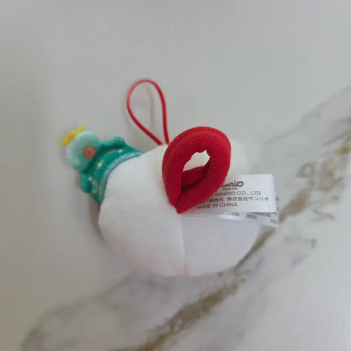 [BUNJANG] Sanrio Characters Christmas Secret Mascot Ornament Kitty / 산리오 캐릭터즈 크리스마스 시크릿 마스코트 오너먼트 키티