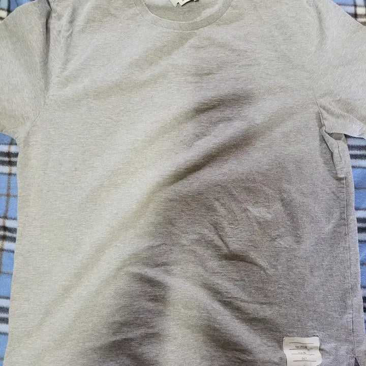 [BUNJANG] Thom Browne Short Sleeve T-Shirt Size 5 (Recommended 105) / 톰브라운 반팔티 5사이즈 (105추천)