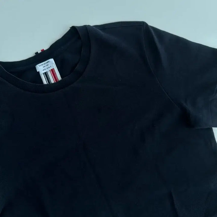 [BUNJANG] Thom Browne Back Tricolor Navy Short Sleeve T-Shirt / 톰브라운 백삼선 네이비 반팔 판매