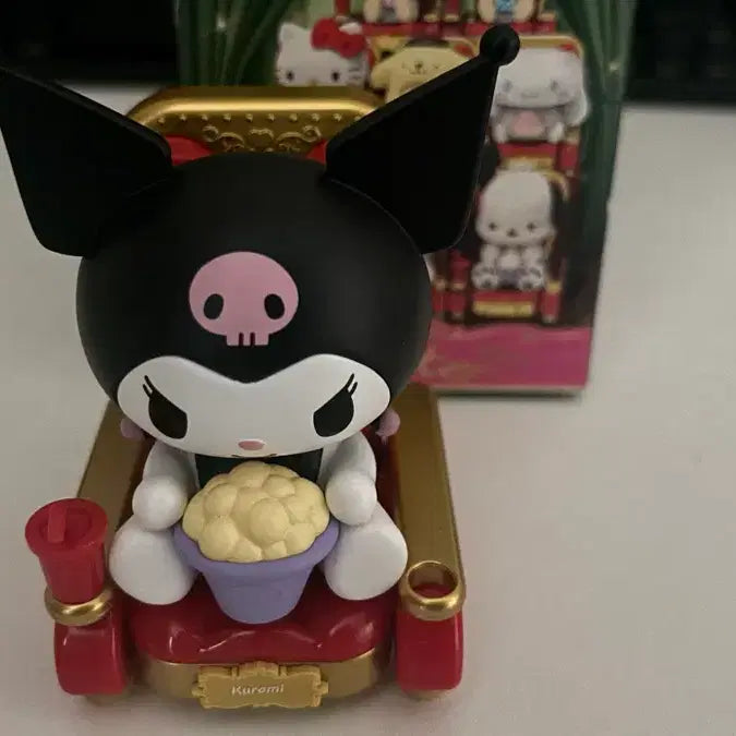 [BUNJANG] Sanrio Cinema Series Kuromi Figure (Sealed) / ((미개봉)) 산리오 영화관 시리즈 쿠로미 피규어