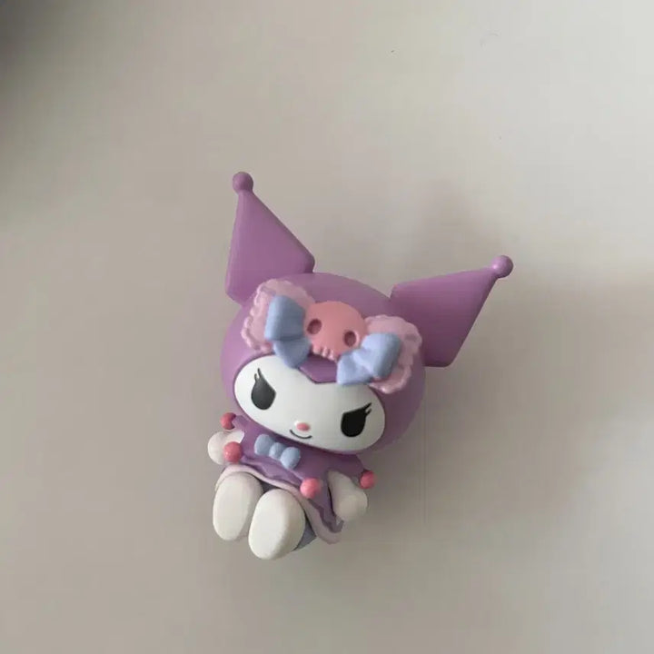 [BUNJANG] Kuromi Four Seasons Series Winter Figure Set / 쿠로미 사계절 시리즈 겨울 피규어 세트