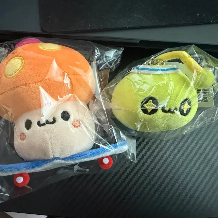 [BUNJANG] MapleStory Orange Mushroom &amp; Slime Costume Keychain Set / 메이플 코스튬 인형 키링 주황버섯 슬라임 잠실 팝업