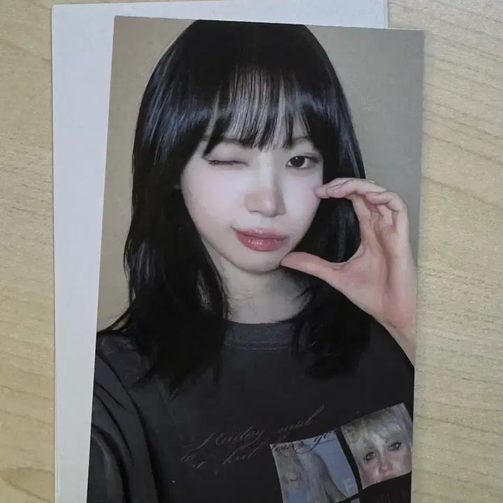 [BUNJANG] LE SSERAFIM Kim Chaewon Celebration Official Photocard - Week 1 / 르세라핌 김채원 셀러브레이션 공방포카 1주차