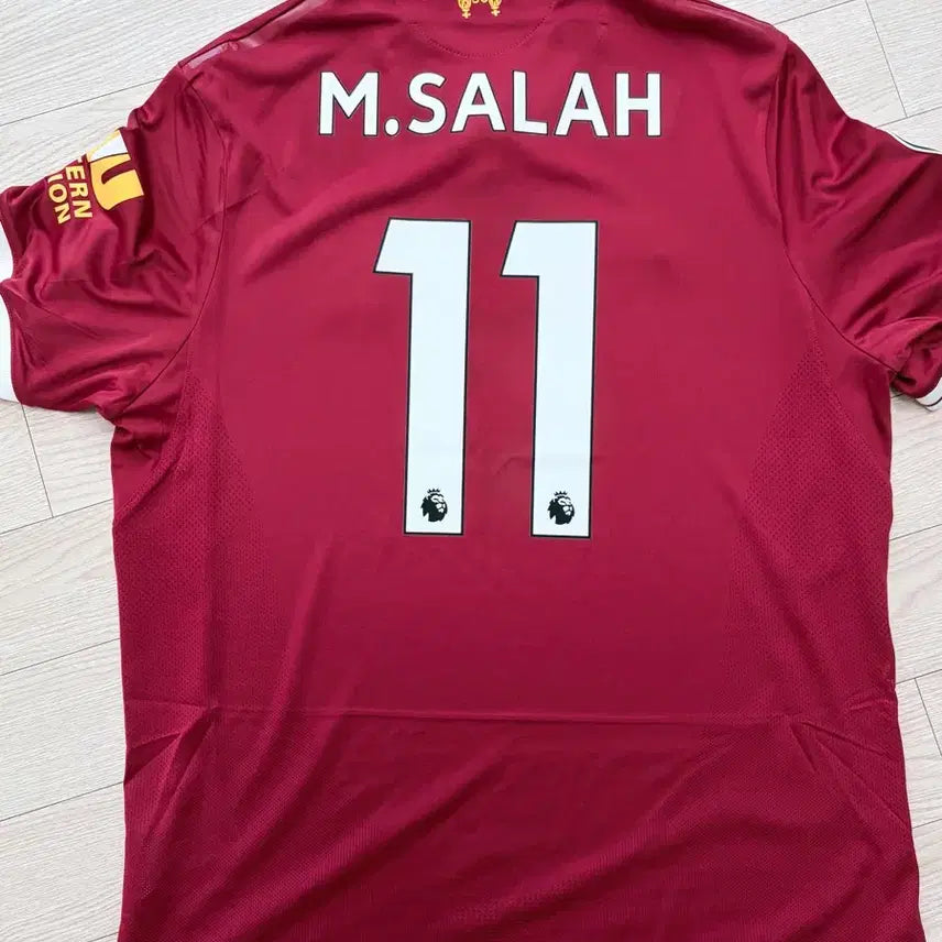 [BUNJANG] Liverpool 17/18 Home Mohamed Salah Replica Jersey (International L / Domestic 105) / 17/18 리버풀 홈 살라 레플 해외L (국내 105)