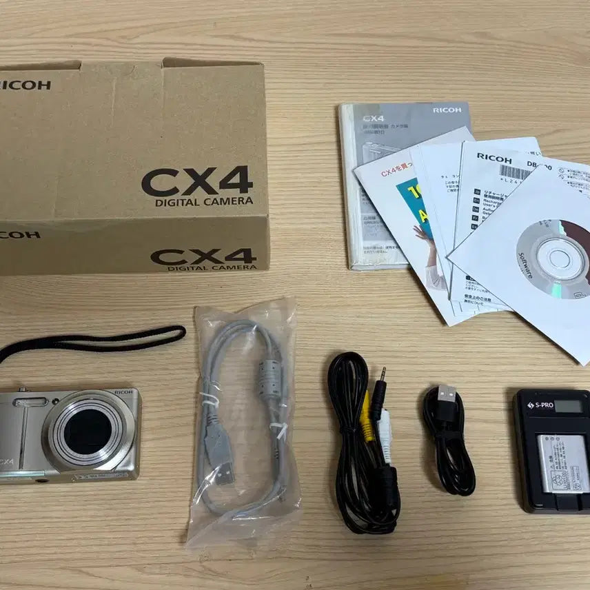 [BUNJANG] Ricoh CX4 Digital Camera / [풀박스 민트급] 리코 cx4