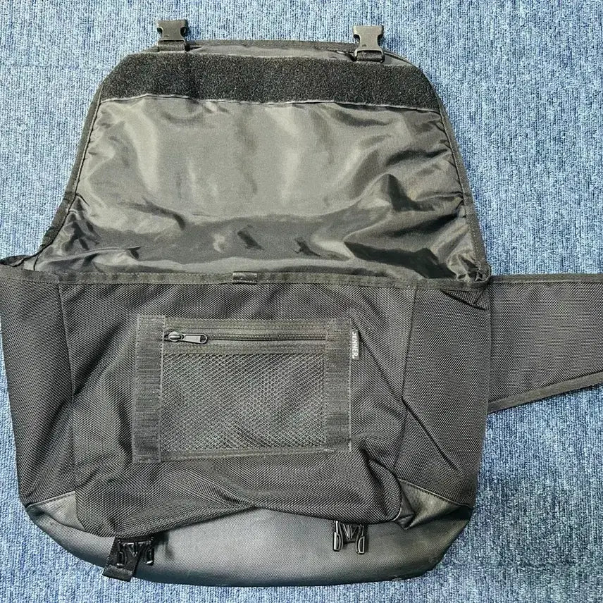 [SOLD OUT] 블랙 크로스 백 가방