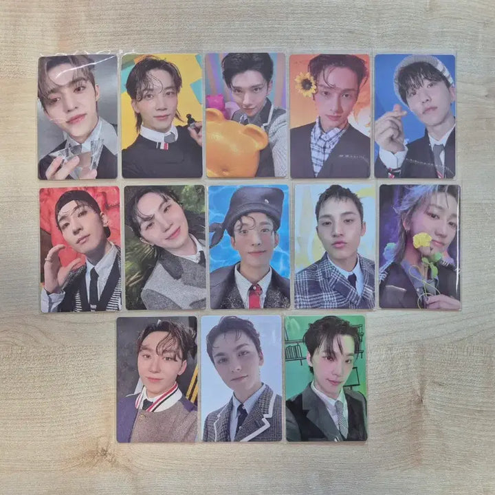 [BUNJANG] Seventeen Best Album 17 IS RIGHT HERE (HERE ver.) - Photocard Set / (앨포O 랜포X) 세븐틴 베스트앨범 (HERE ver.)