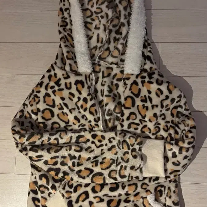 [BUNJANG] Leopard Print Hoodie Set / 갸루 옷 세트 호피 후드집업 세트 판매 양도