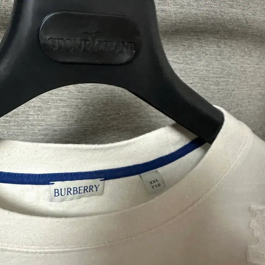 [BUNJANG] Burberry Equestrian Shoulder Patch T-Shirt White XXL / 버버리 이퀘스트리안 숄더 패치 반팔 화이트 (XXL)