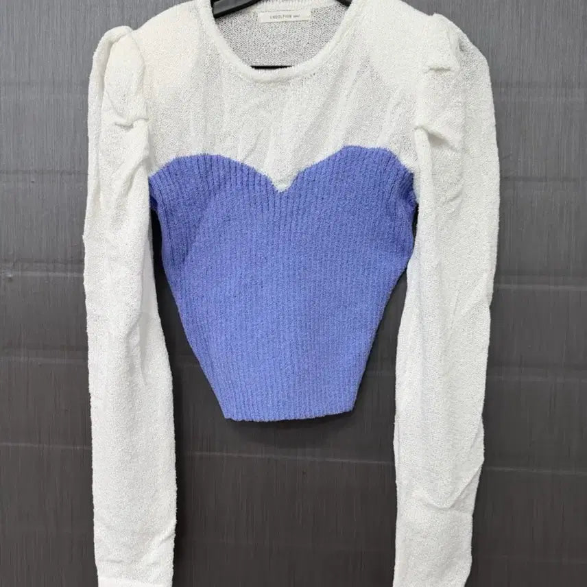 [SOLD OUT] 새상품 엔돌핀 패드니트