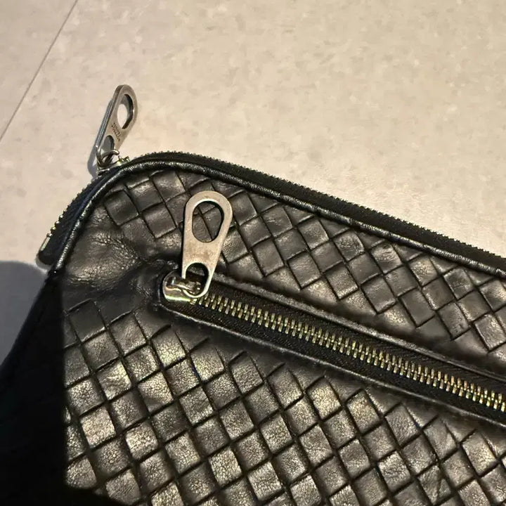 [BUNJANG] Bottega Veneta Intrecciato Weaving Clutch Bag Black / 보테가베네타 클러치 블랙