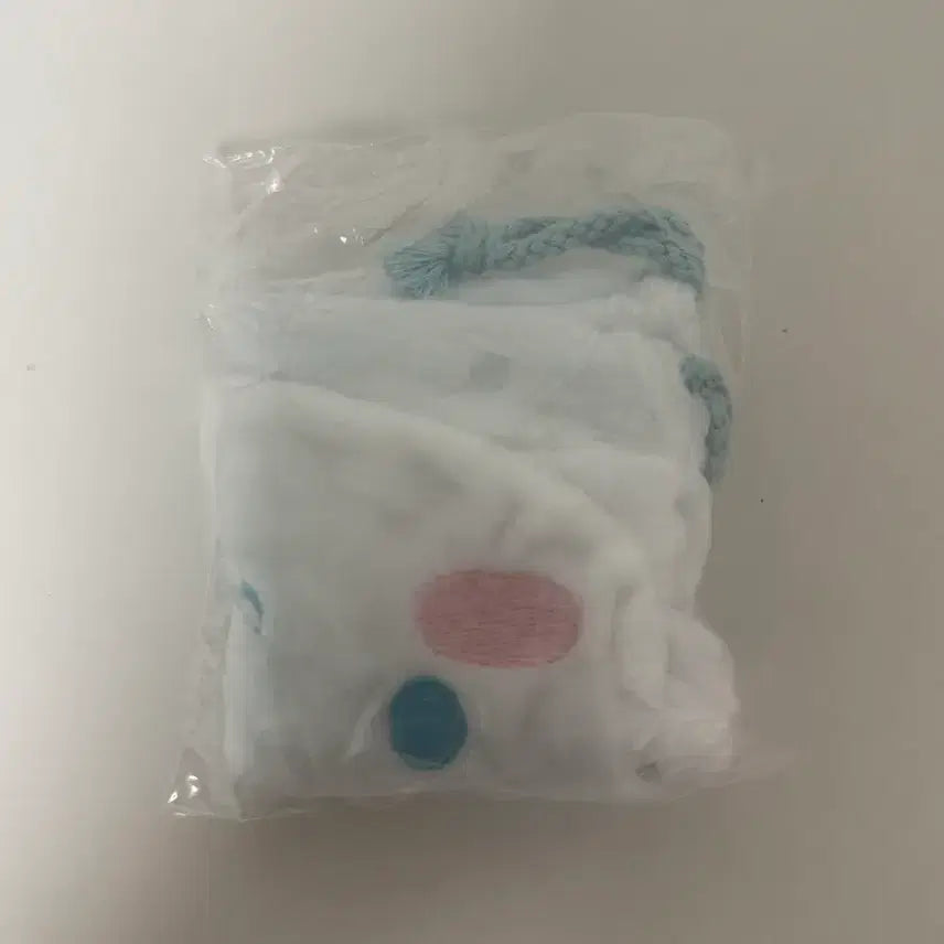 [SOLD OUT] 산리오 시나모롤 후와후와 파우치 가챠 양도