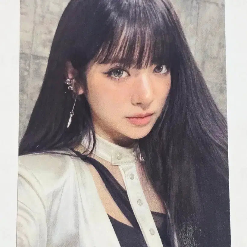[BUNJANG] MEOVV Anna Gongbang Photocard / 미야오 MEOVV 띠로리 안나 공방카 ANNA 50% SALE
