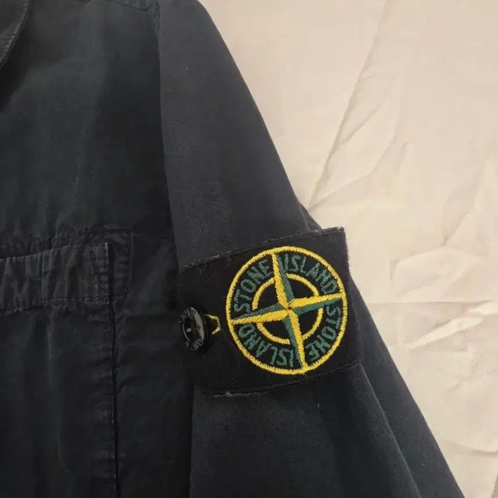 [SOLD OUT] 스톤아일랜드 집업 오버셔츠 블랙 (다크그레이)