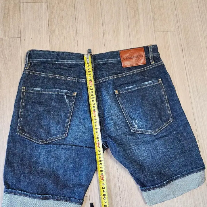 [SOLD OUT] 디스퀘어드2 청바지 반바지 롤업