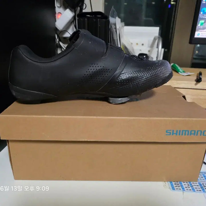 [BUNJANG] Shimano Road Cycling Shoes / 로드신발