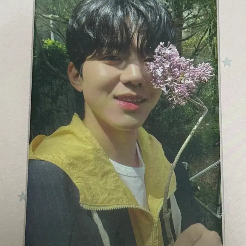[BUNJANG] DAY6 Dowoon Cosmopolitan Photocard / 데이식스 도운 코스모폴리탄 포카 / 윤도운 데니멀즈 돈