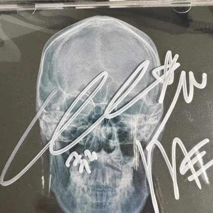 [BUNJANG] Cookies Signed Album (Sealed) / 쿠기 친필싸인 앨범 미개봉