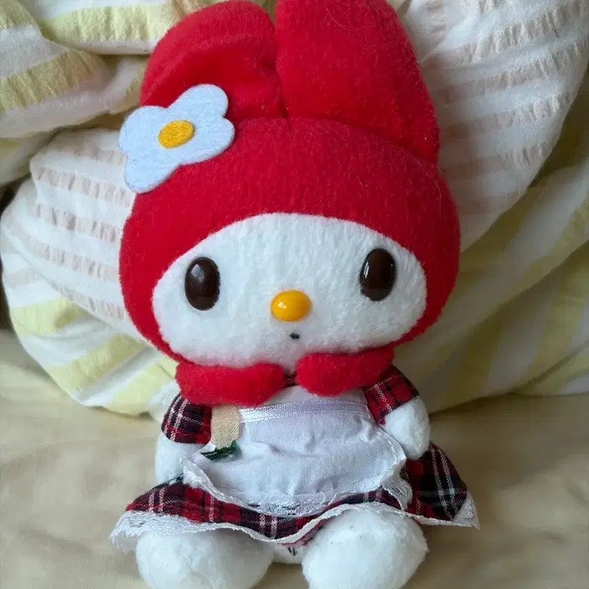 [BUNJANG] Vintage My Melody Doll / 급전 ㅠ 고전 빨간 마이멜로디 인형