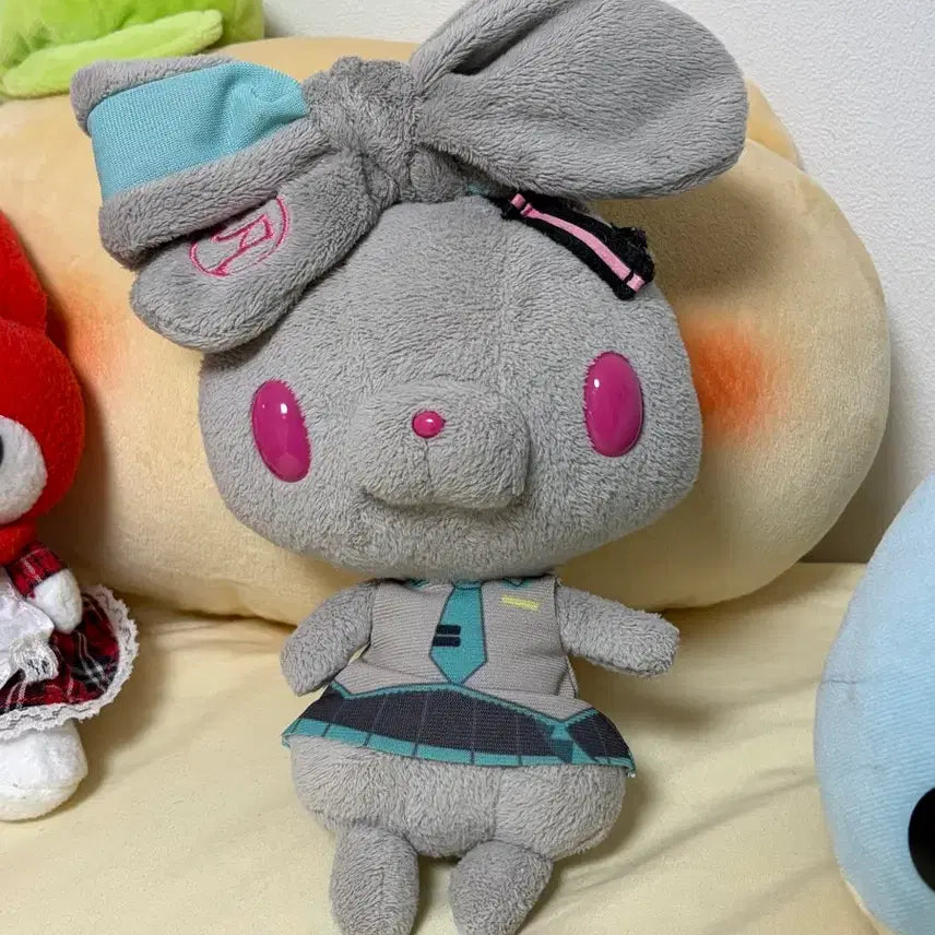 [BUNJANG] Miku Generic Rabbit Plush - Gray / 미쿠 범용토끼 인형 그레이