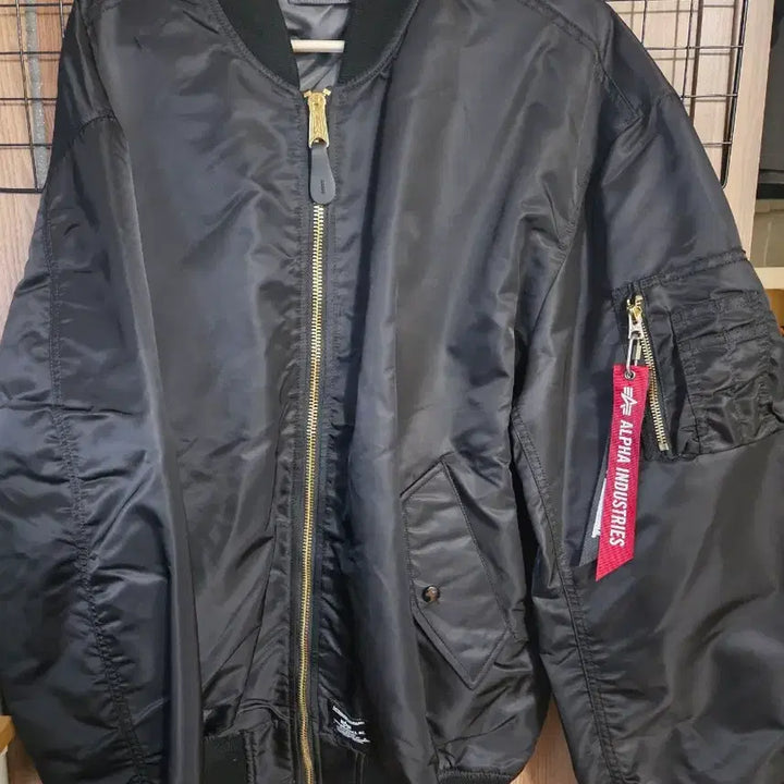 [SOLD OUT] 알파인더스트리 L-2B 블랙 L
