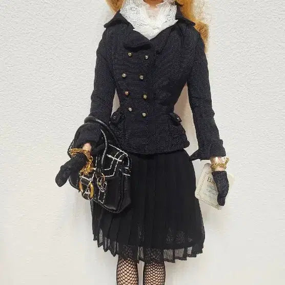 [BUNJANG] Silkstone Barbie Pretty Pleats Doll / 실크스톤 바비 프리티 플리츠