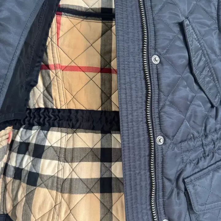 [BUNJANG] Burberry Kids Quilted Jacket Navy / 버버리 퀼팅 자켓 네이비 6y