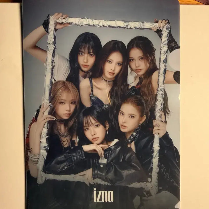 [BUNJANG] Izna Metronome Studio File Holder / 이즈나 셋더템포 메트로놈 공방 화일