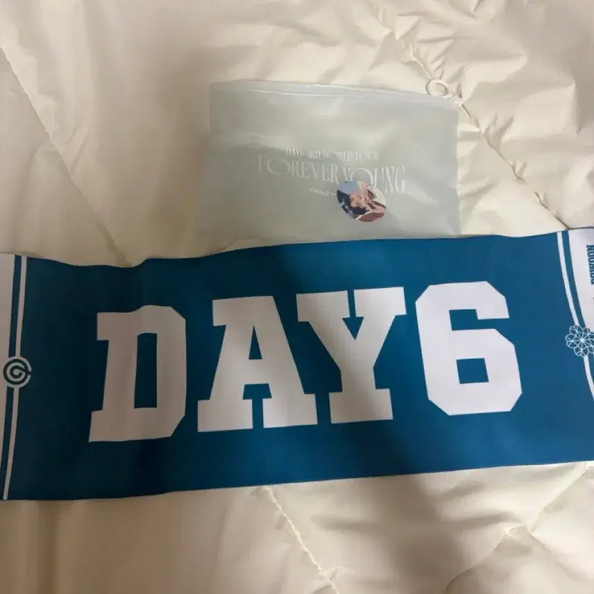 [BUNJANG] Day6 Forever Young Slogan / 데이식스 포에버영 슬로건