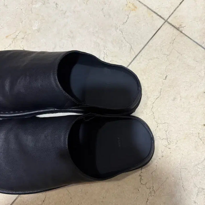 [BUNJANG] TNGT X Mistake Project Kinoshita Leather Mules Black 270 / TNGT X Mistake Project 뮬 270 사이즈 판매합니다