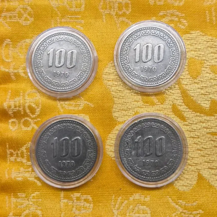 [BUNJANG] 1970 One Hundred Won Coin Bundle (4 Coins) / 1970년 백원 동전 4개 일괄