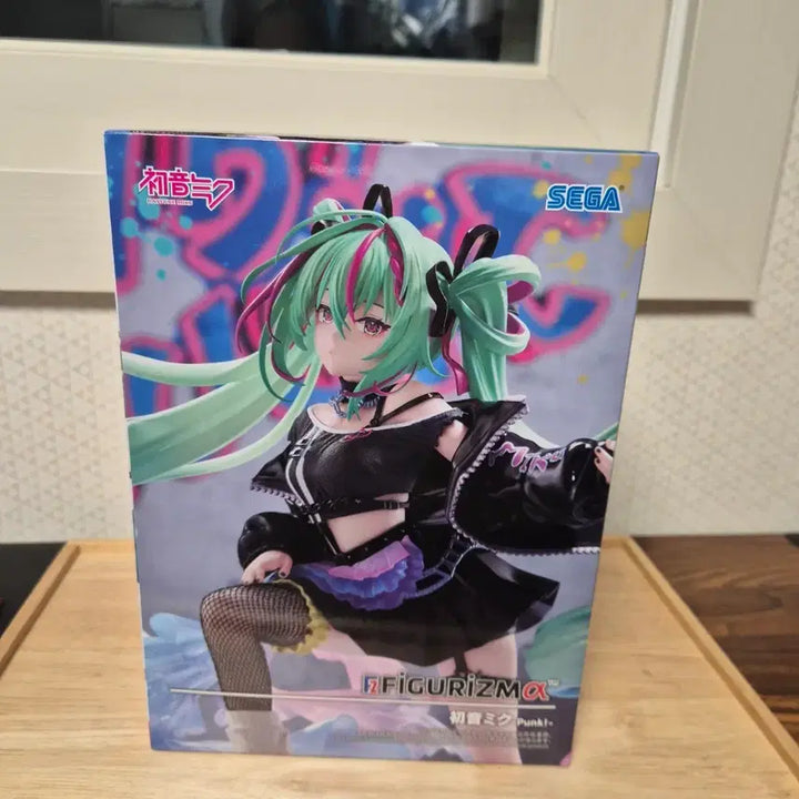 [BUNJANG] Sega Hatsune Miku Figure (Sealed) / <미개봉>세가 하츠네 미쿠 피규어