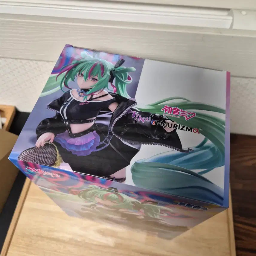 [BUNJANG] Sega Hatsune Miku Figure (Sealed) / <미개봉>세가 하츠네 미쿠 피규어