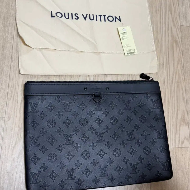 [BUNJANG] Louis Vuitton Pochette Clutch Bag / 루이비통 클러치