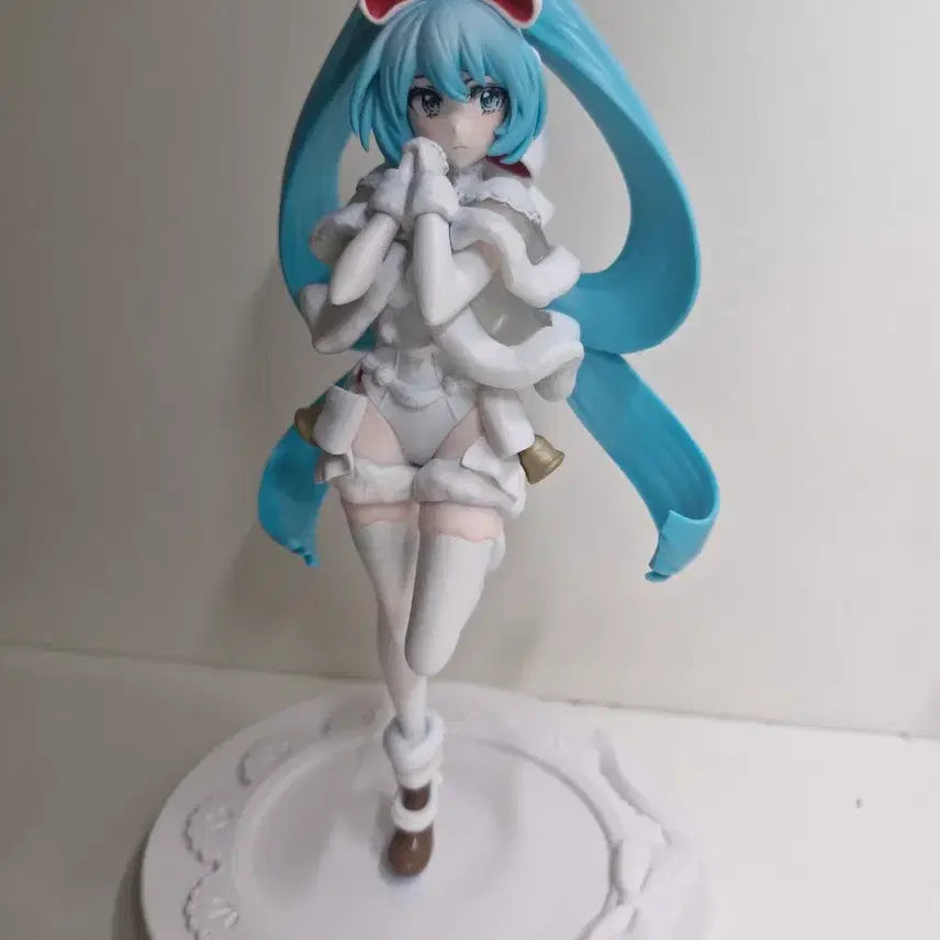[BUNJANG] Furyu Hatsune Miku Winter Figure (Unsealed) / 하츠네 미쿠 후류 겨울 피규어 (개봉)