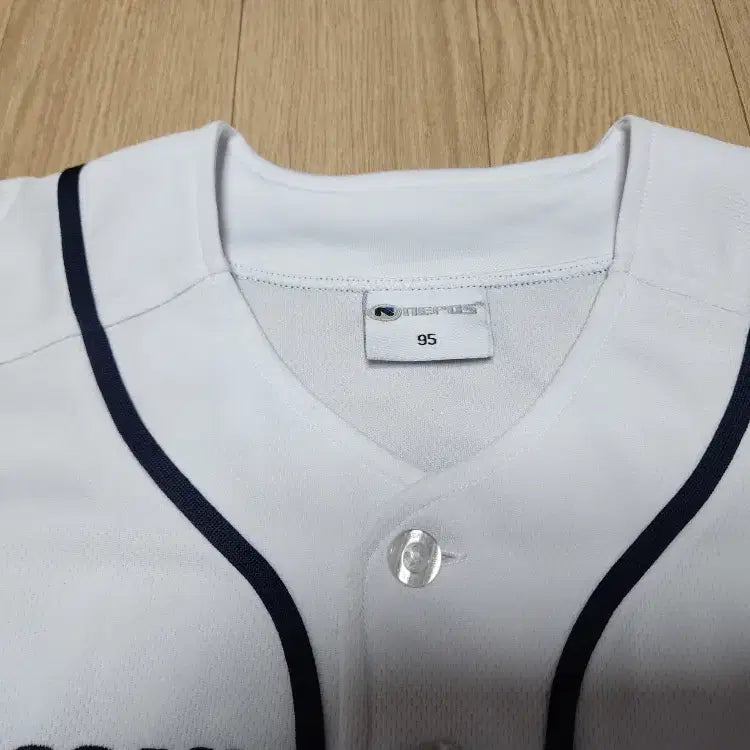 [BUNJANG] Doosan Bears Min Byung-hun 