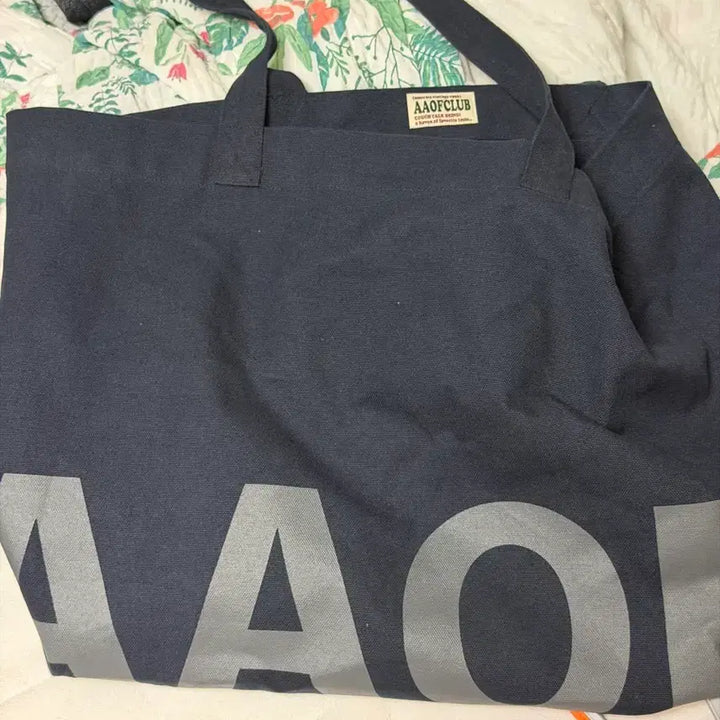 [BUNJANG] AAOF CLUB 10th Anniversary Holiday Canvas Tote Bag Navy / AAOF CLUB 10주년 홀리데이 캔버스 토트백 네이비