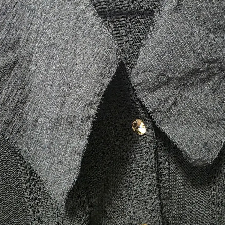 [BUNJANG] System Black Collar Cardigan / 시스템 블랙 카라 가디건