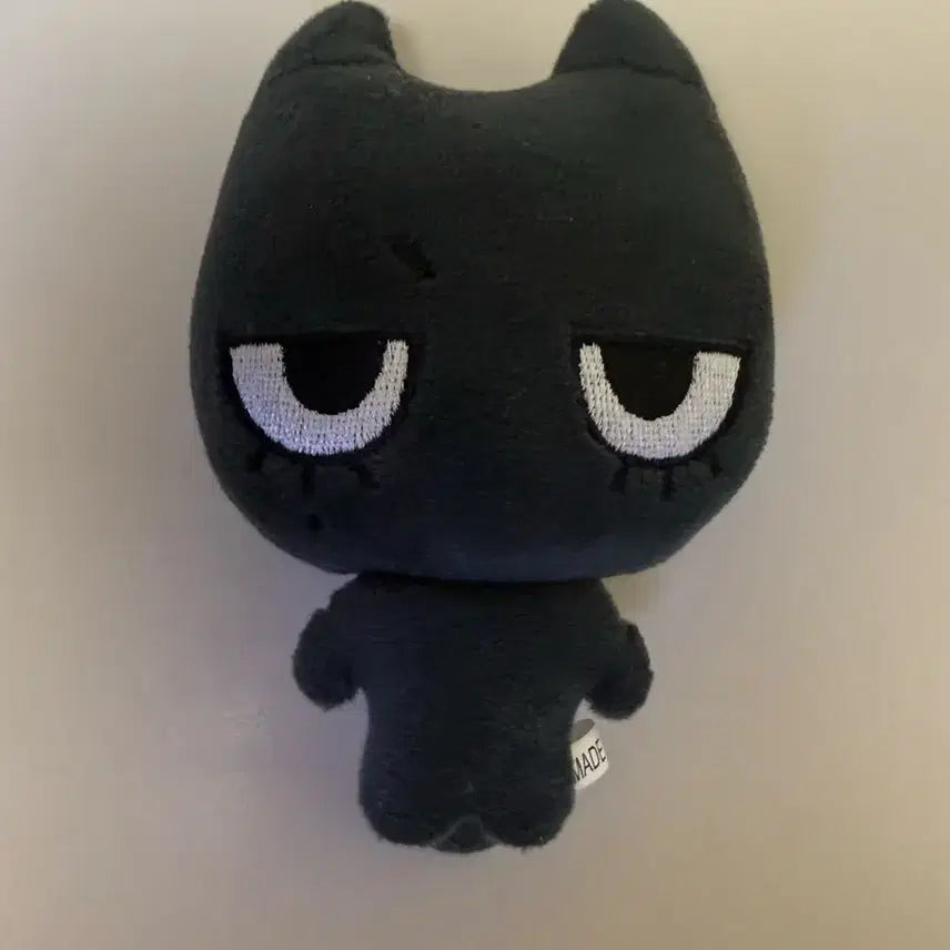 [BUNJANG] BOYNEXTDOOR Taesan 10cm Doll / 보넥도 태산 인형 태냐코 양도 판매